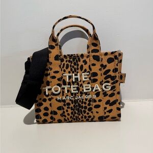 NWT Marc Jacobs The Cheetah small Tote Bag